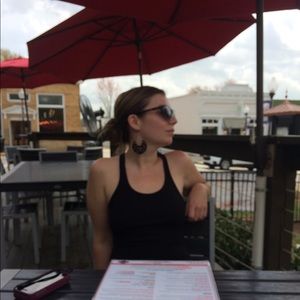 Meet your Posher, Libby